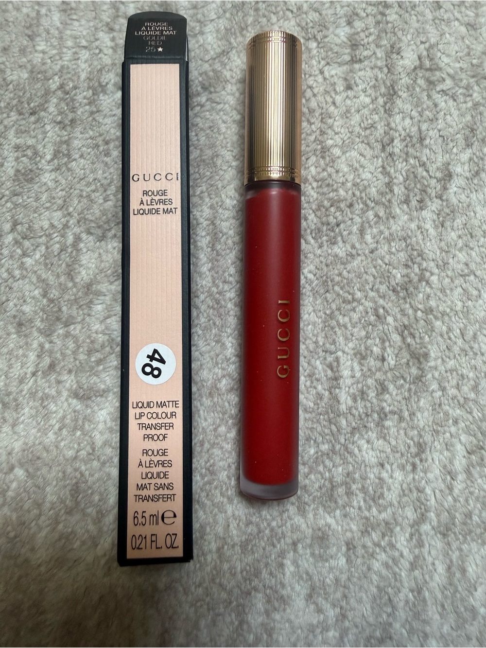 New Gucci Liquid Matte Lip Colour Transfer Proof Goldie Red 25